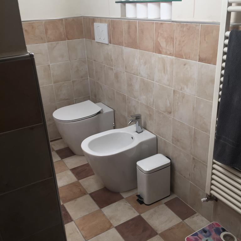 Palazzo Carasi Apartments Crémone Extérieur photo