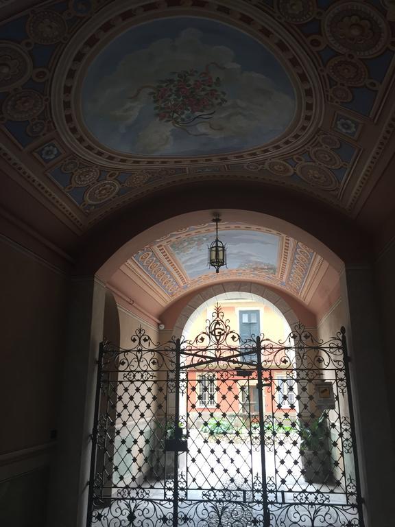 Palazzo Carasi Apartments Crémone Extérieur photo