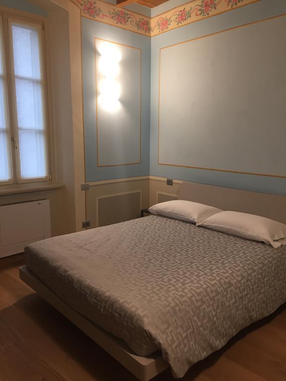 Palazzo Carasi Apartments Crémone Extérieur photo