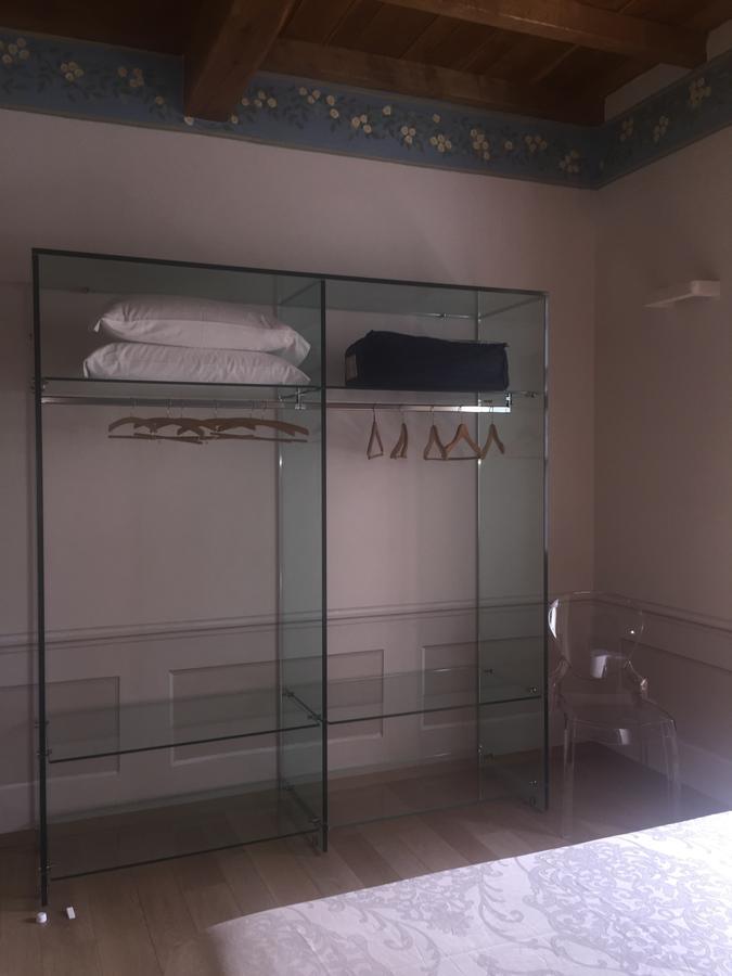Palazzo Carasi Apartments Crémone Extérieur photo